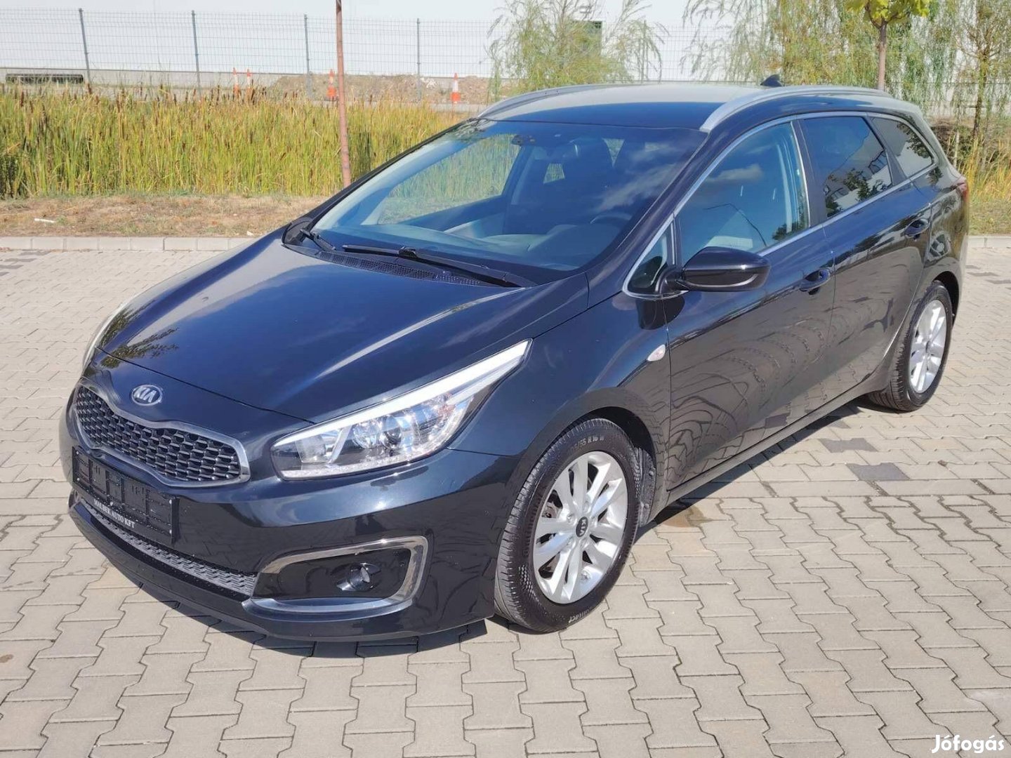 KIA CEE'D SW 1.6 GDI EX Prémium Sérülésmentes!