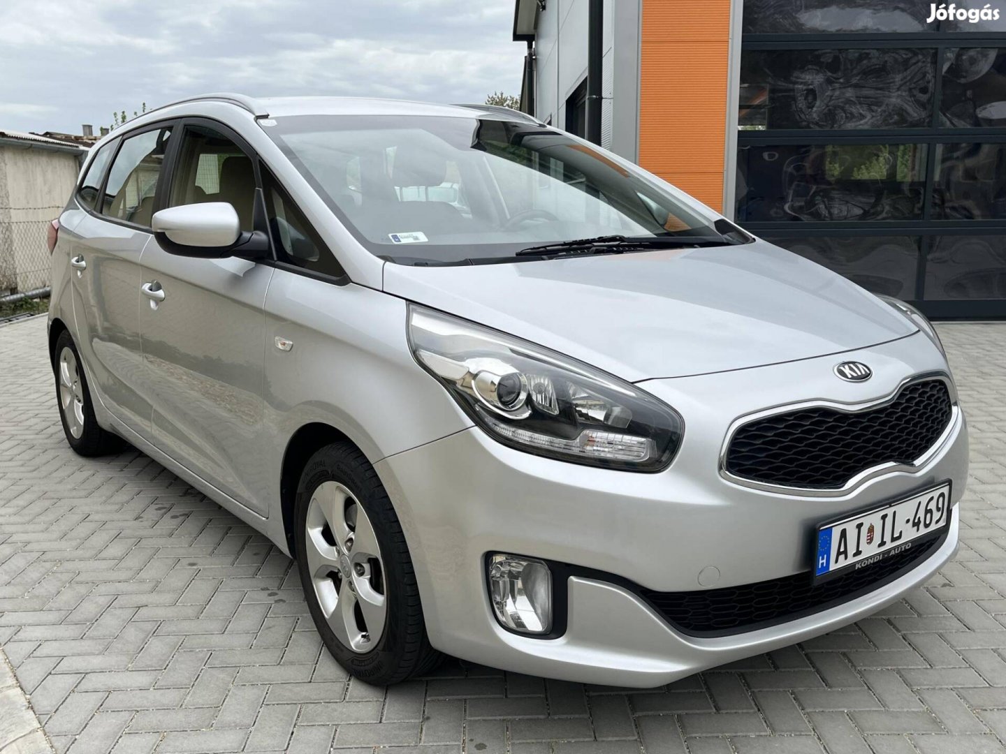 KIA Carens 1.7 CRDI LX sérülésmentes 176.000 km...