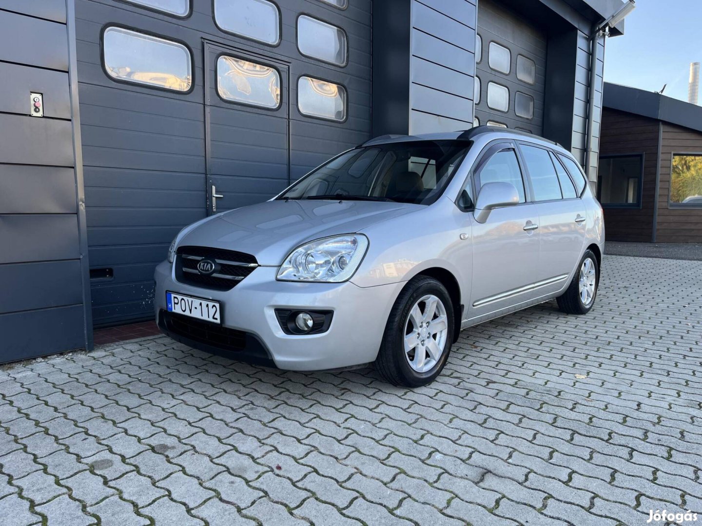 KIA Carens 2.0 CRDi LX Szervizelt / Újszerű Kup...