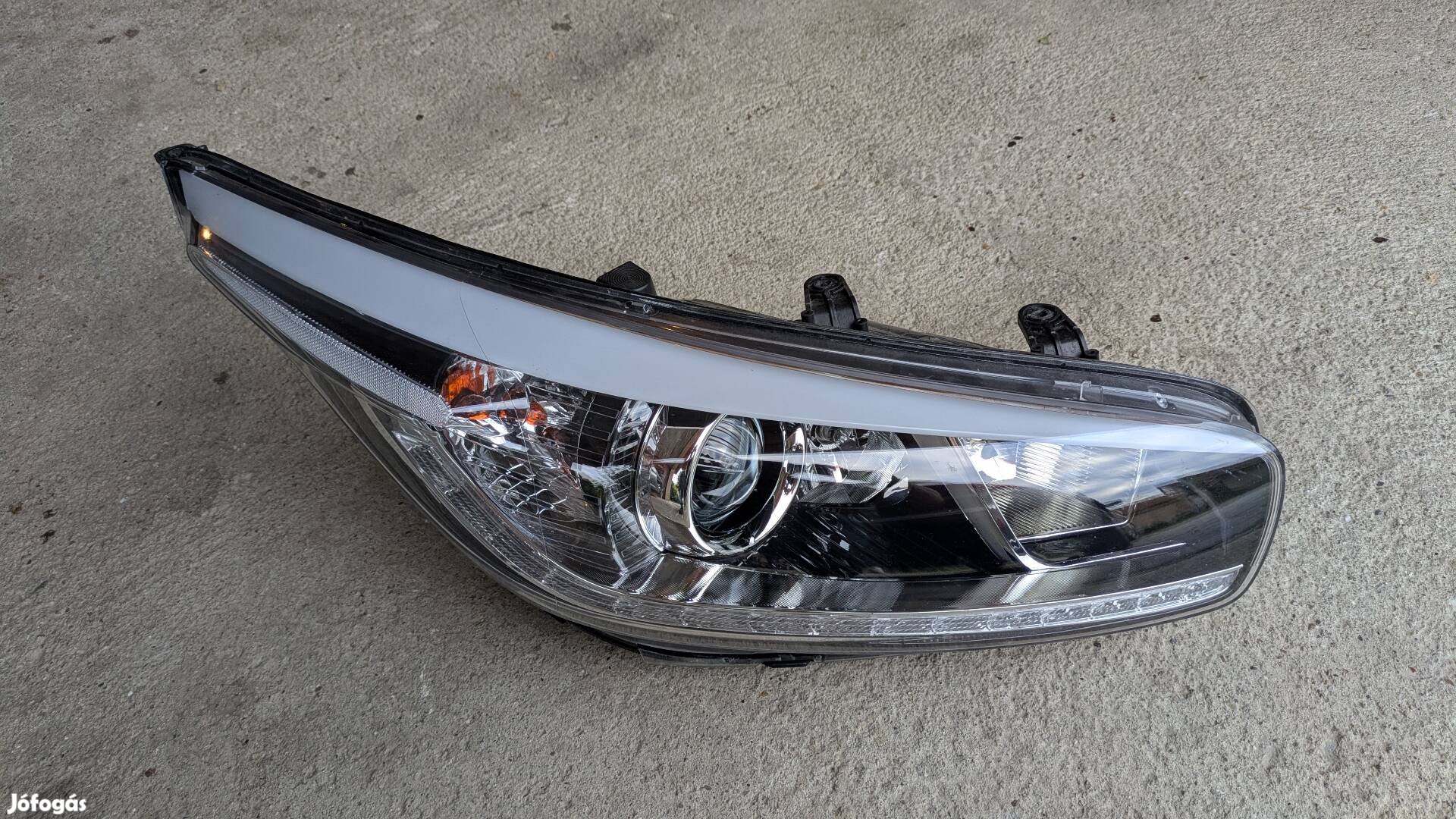 KIA Ceed JD led-es jobb első lámpa fényszóró