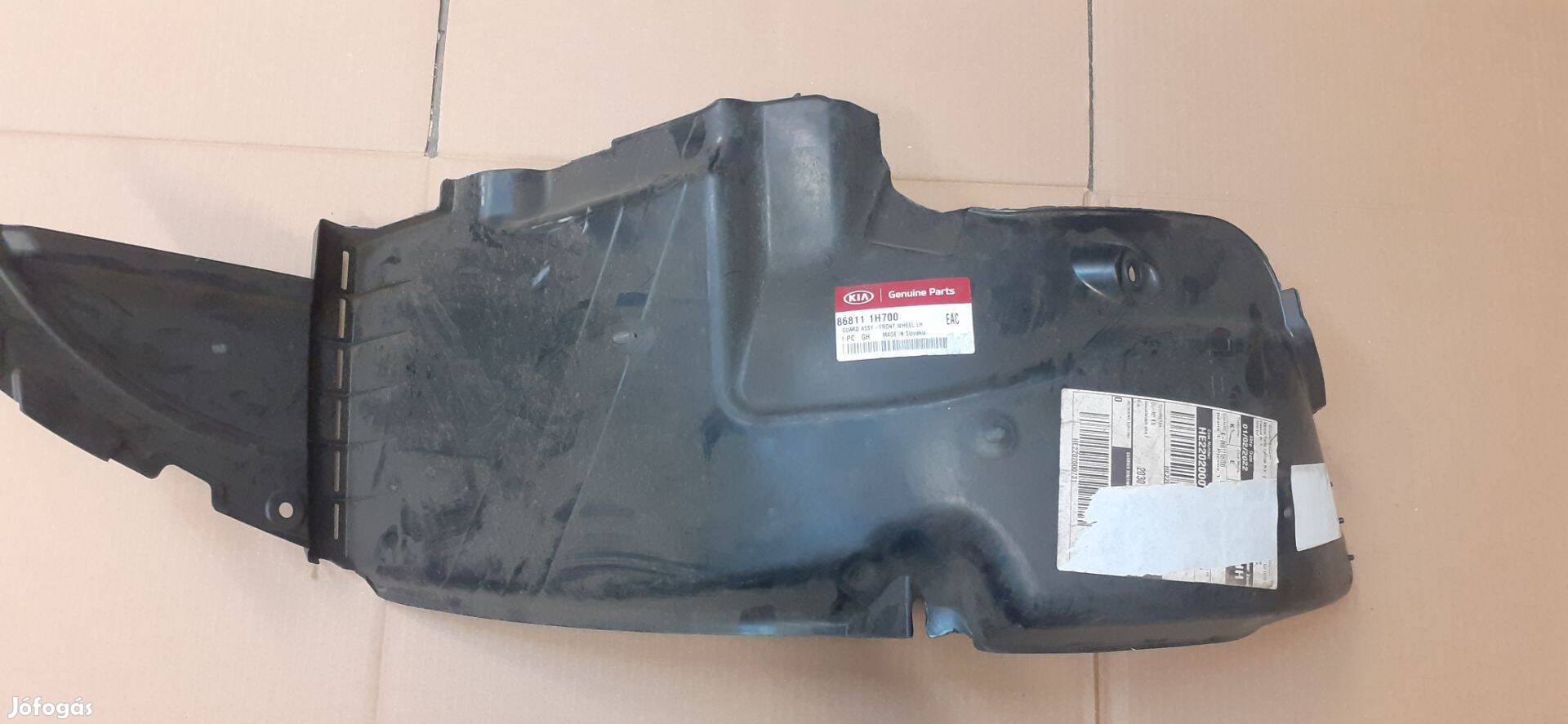 KIA Ceed bal első dobbetét