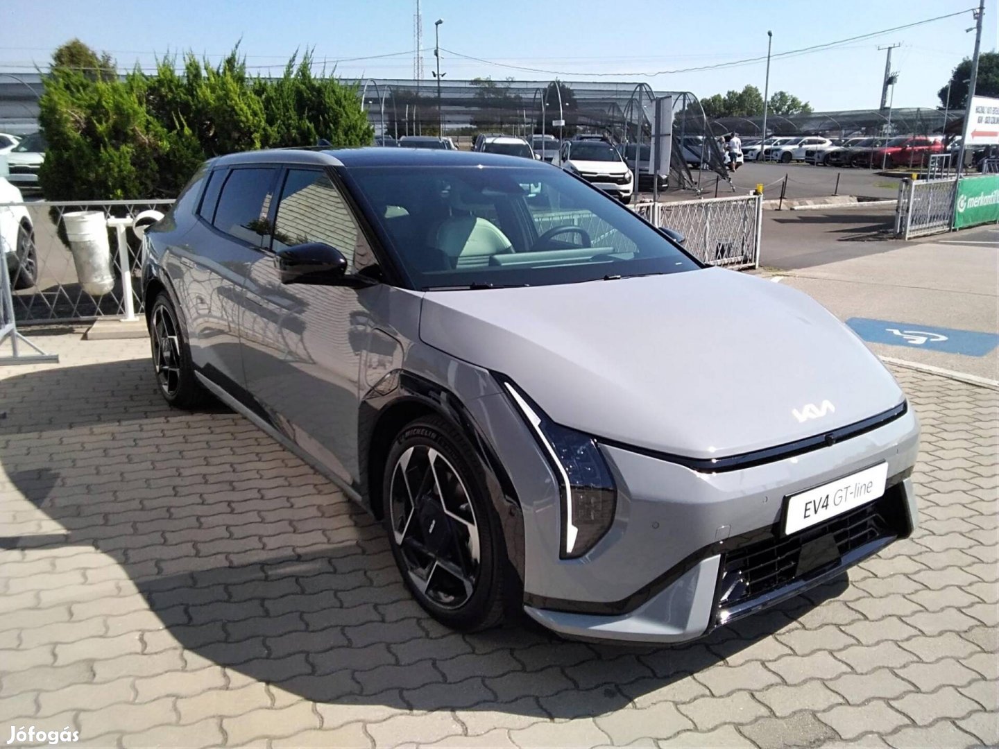 KIA EV4 Earth PLUS+Dwp. 81.4 KW. Több Színben S...