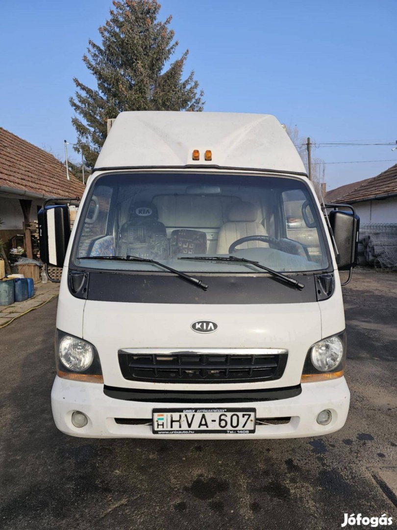 KIA K2700 kisteherautó