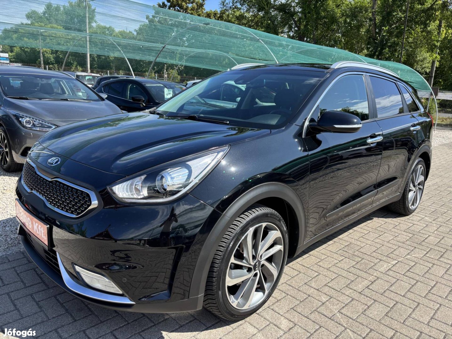 KIA Niro HEV 1.6 GDI LX DCT Teljes Kia szervizm...