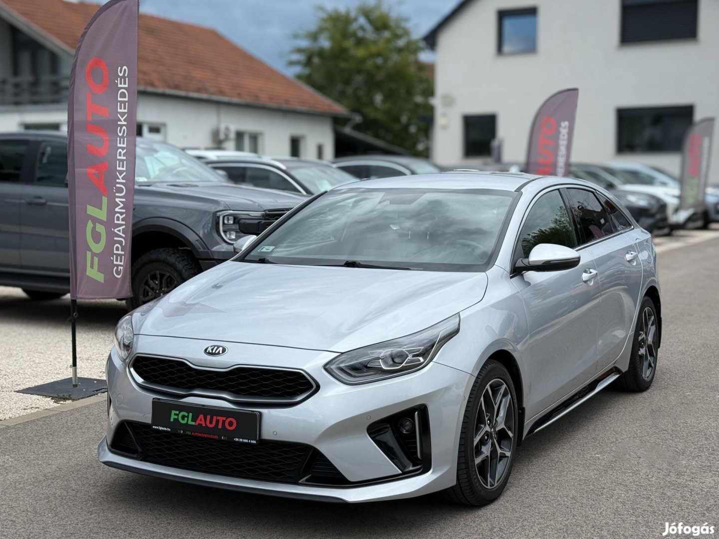 KIA Pro CEE'D Proceed 1.5 T-GDI Hybrid GT Line...