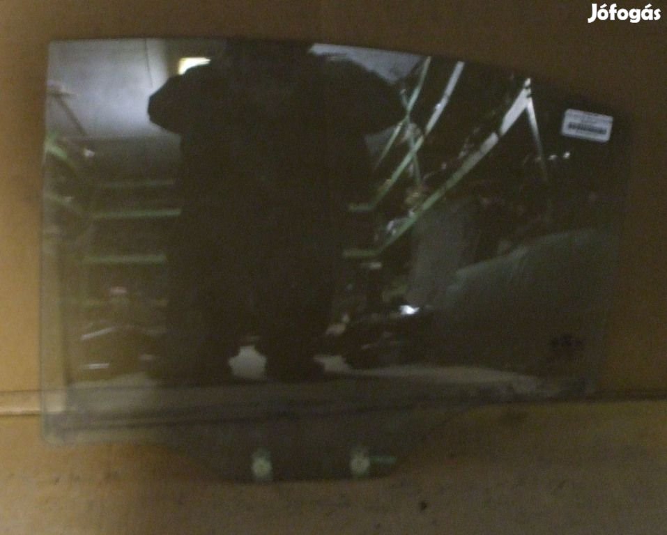 KIA RIO LEJÁRÓ ÜVEG eladó