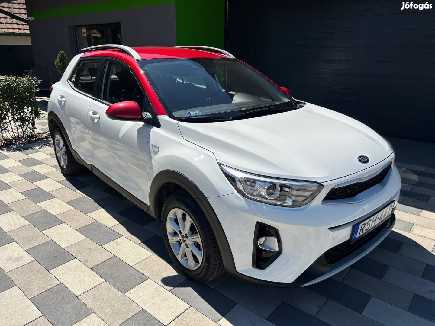 KIA Stonic 1.25 MPI Gold Magyar---42.573Km---sé...