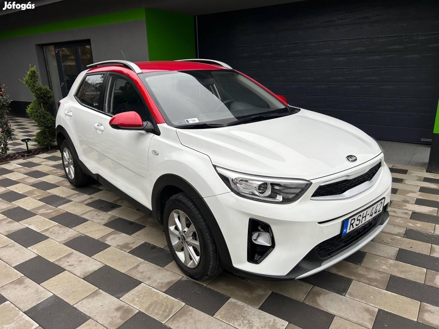 KIA Stonic 1.25 MPI Gold Magyar---42.573Km---sé...