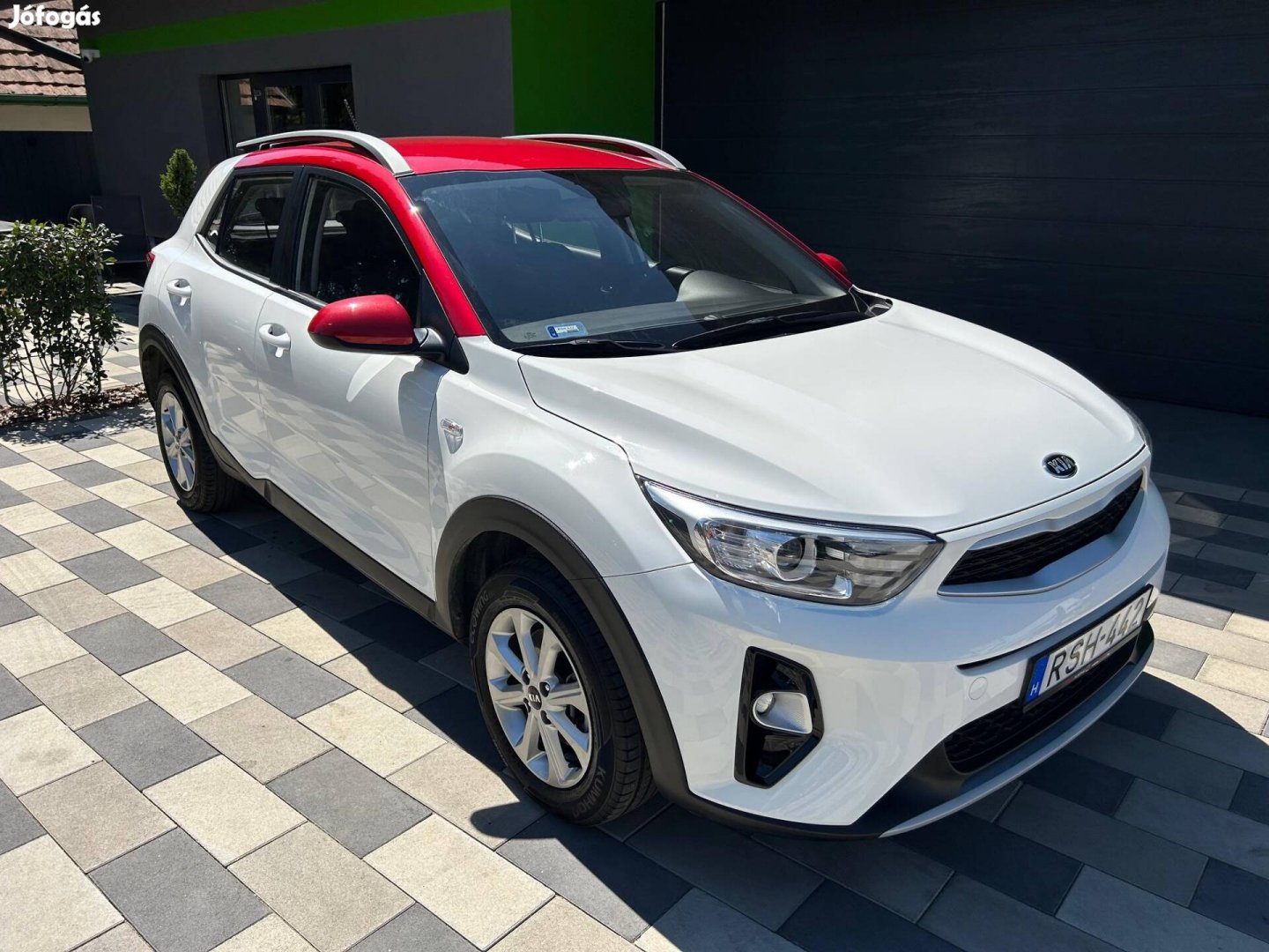 KIA Stonic 1.25 MPI Gold Magyar---42.573Km---sé...