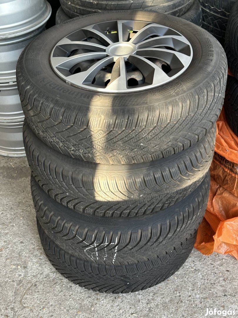 KIA Venga Continental Teligumi Szett