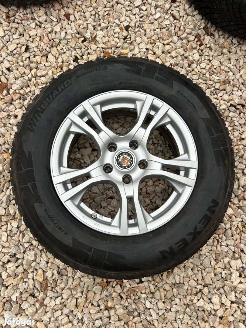 KIA, Hyundai 5x114.3 16" Platin alufelni 215/70R16 téli gumival eladó!