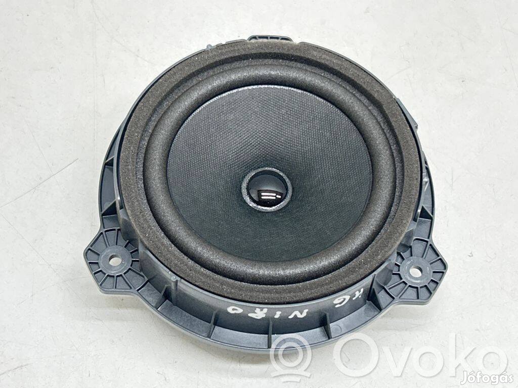 KIA hátsó hangszóró