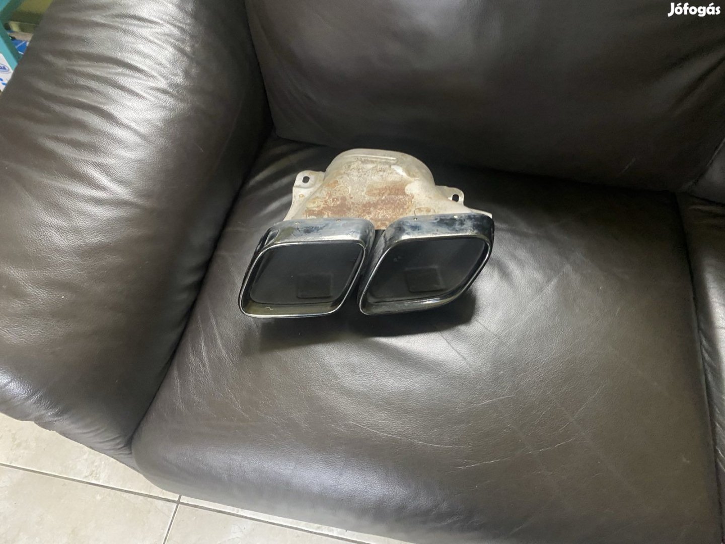 KIPUFOGO VÉG AMG W167 GLE A0004902500 BAL eladó