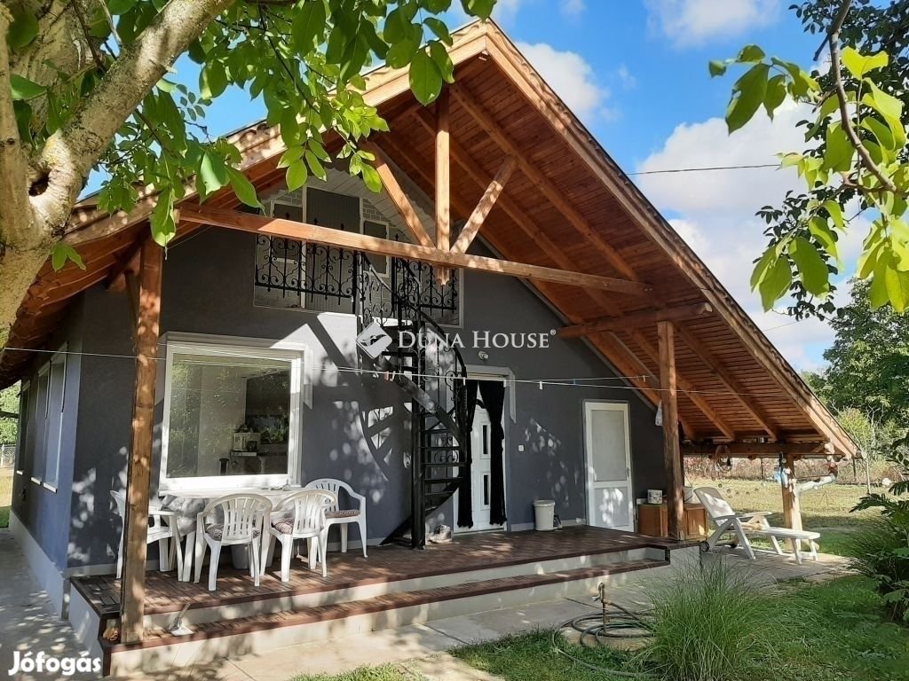 KIVÁLÓ ÁLLAPOTÚ HÁZ NAGY KERT, KIS REZSI, REMEK LEHETŐSÉG