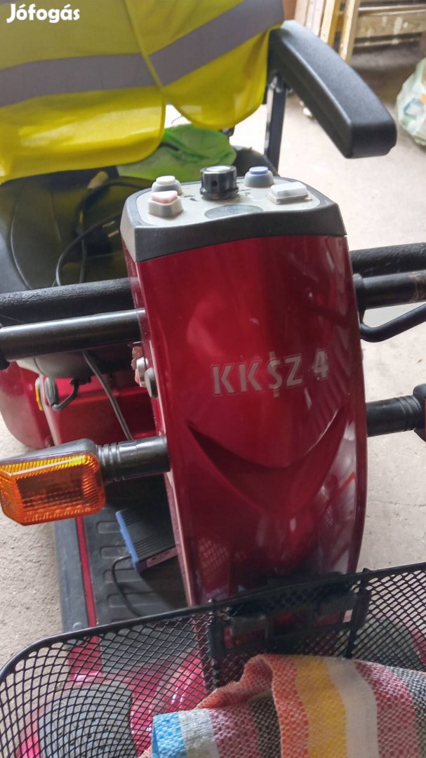 KKSZ4 moped eladó 
