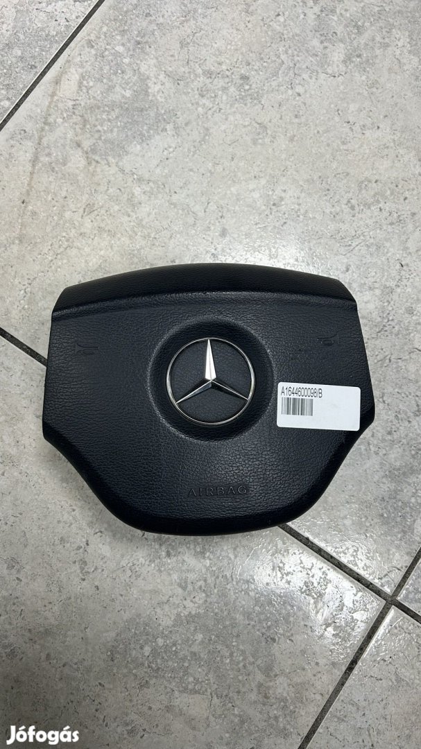 KORMÁNYLÉGZSÁK eladó