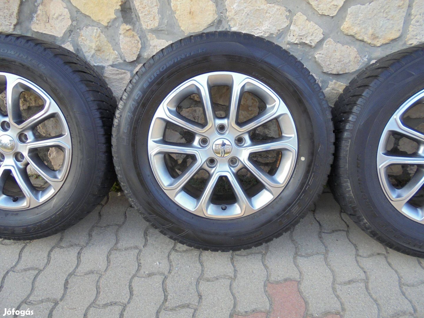 KPL téli kerék 265/60 R 18-as + gyári alufelni eladó