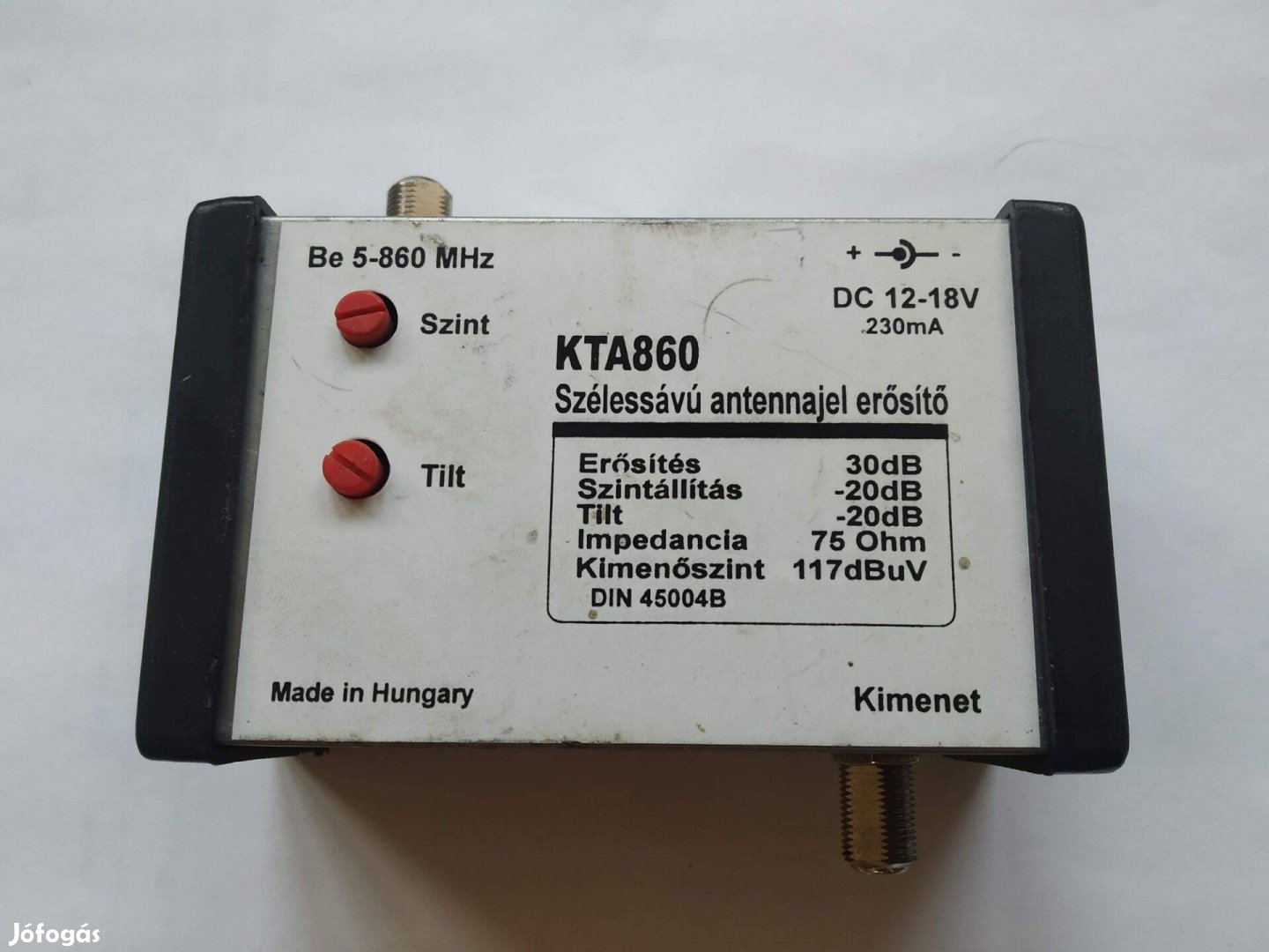 KTA860 Tv Antenna jel erősítő 30dB tilt funkció 5-860 MHz 117 dBV F