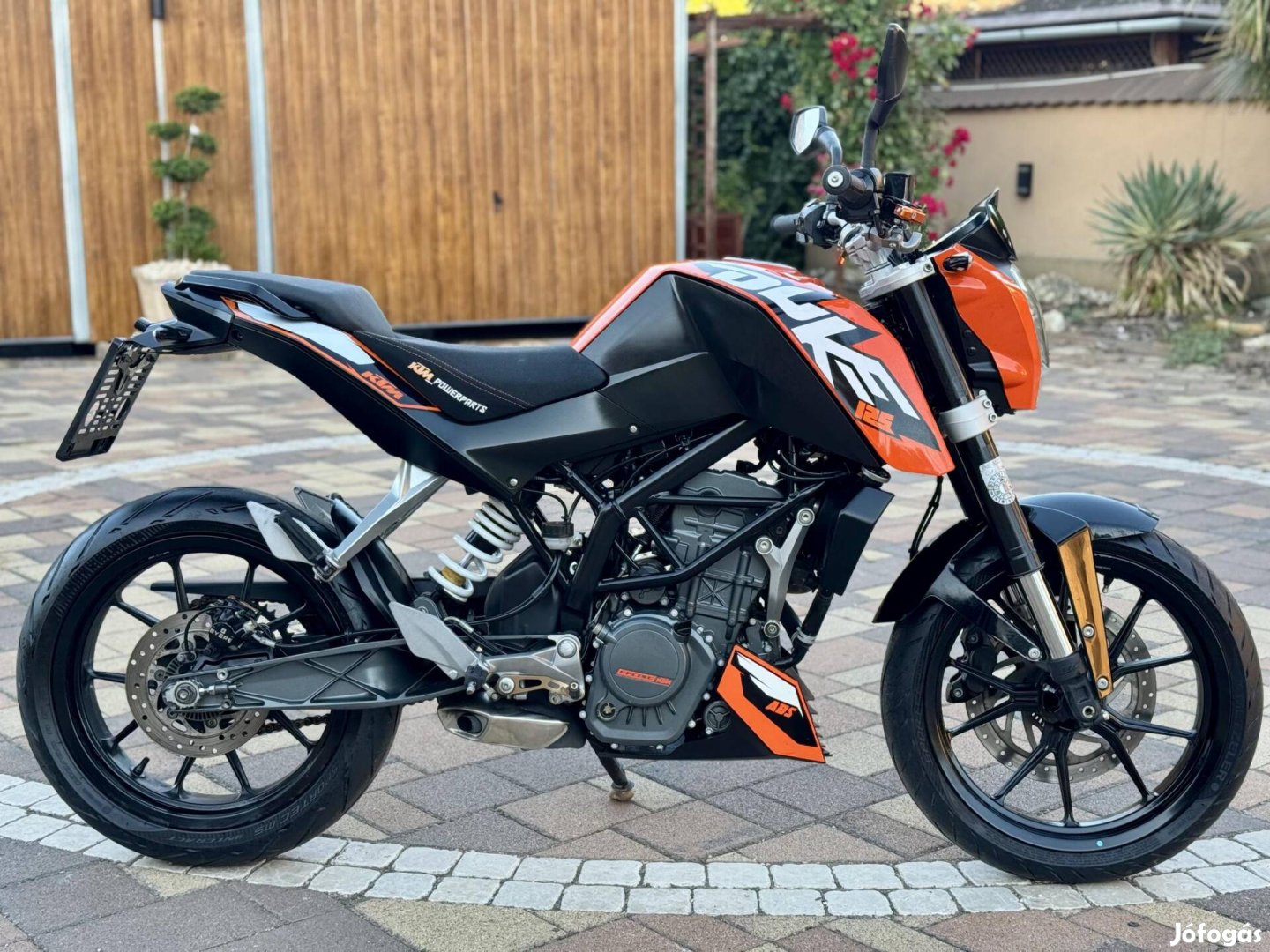 KTM 125 Duke Újszerű
