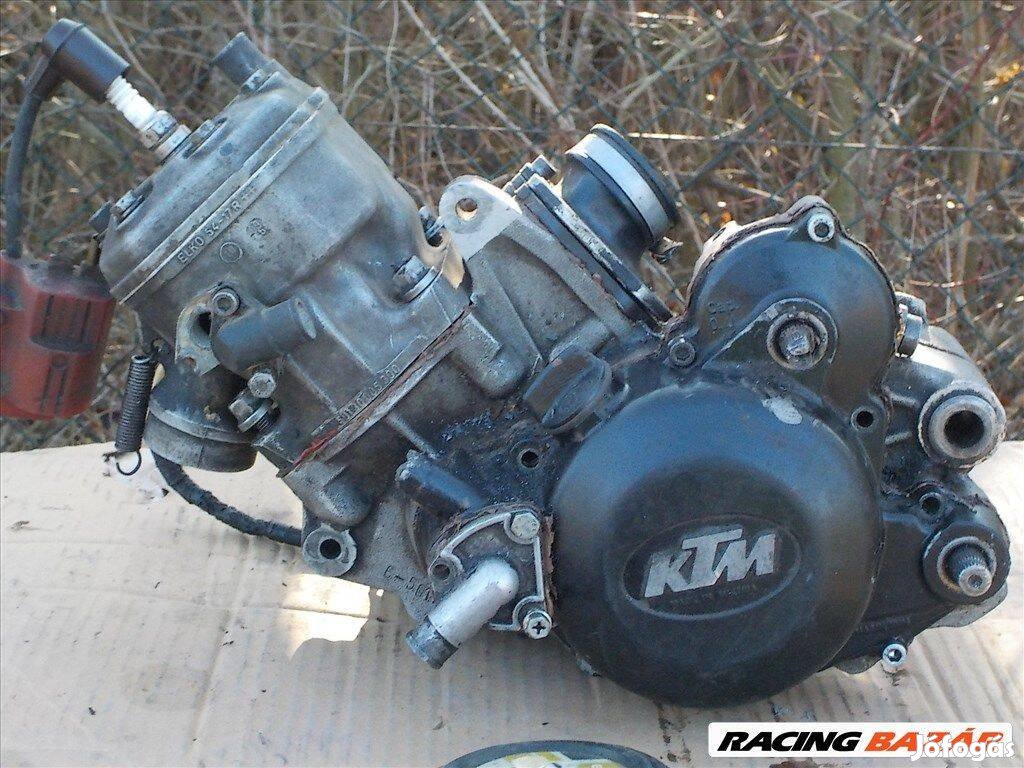 KTM 50130006200 tipusú hibás motorblokk,csak egyben eladó