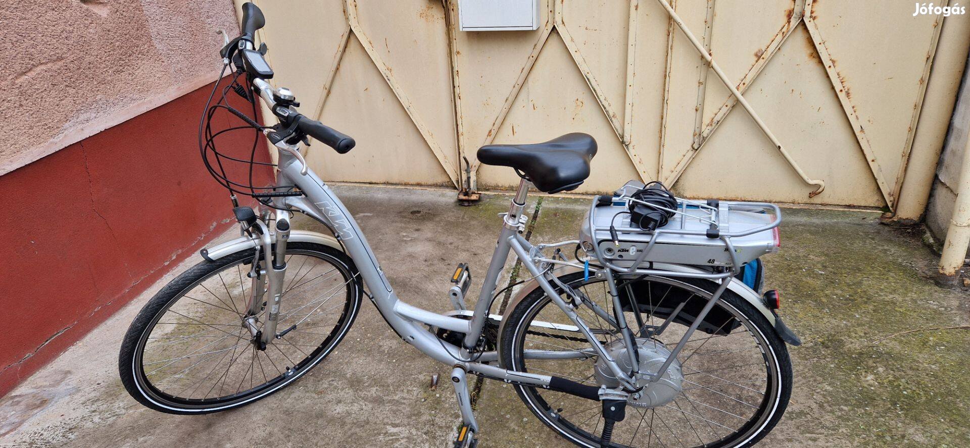 KTM Bionix elektromos rásegítésű ( pedelek) női kerékpár eladó