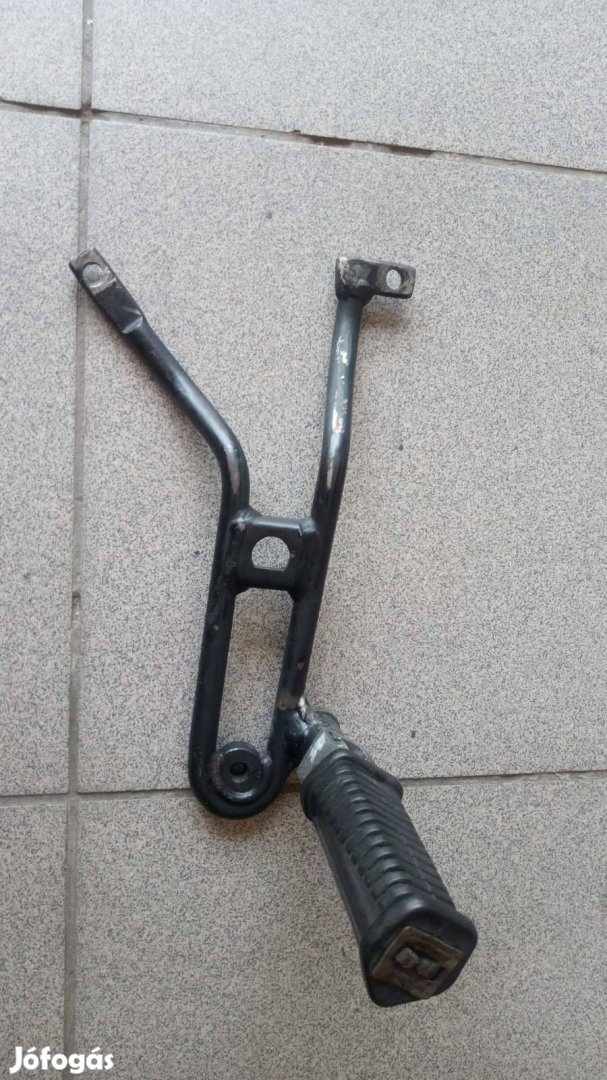 KTM Duke 620 bal utaslábtartó