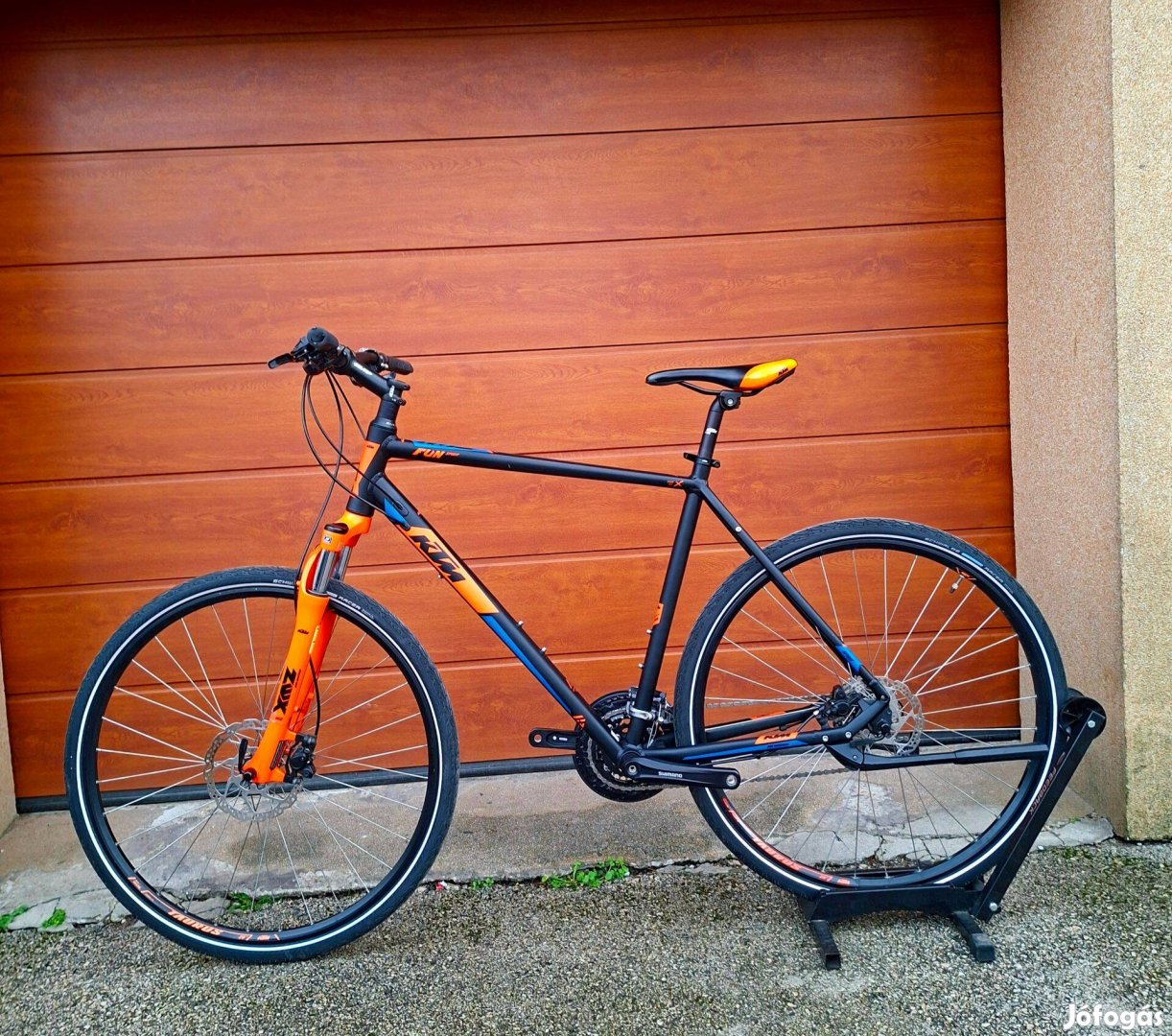 KTM Fun SpiritXT 28 trekking kerékpár