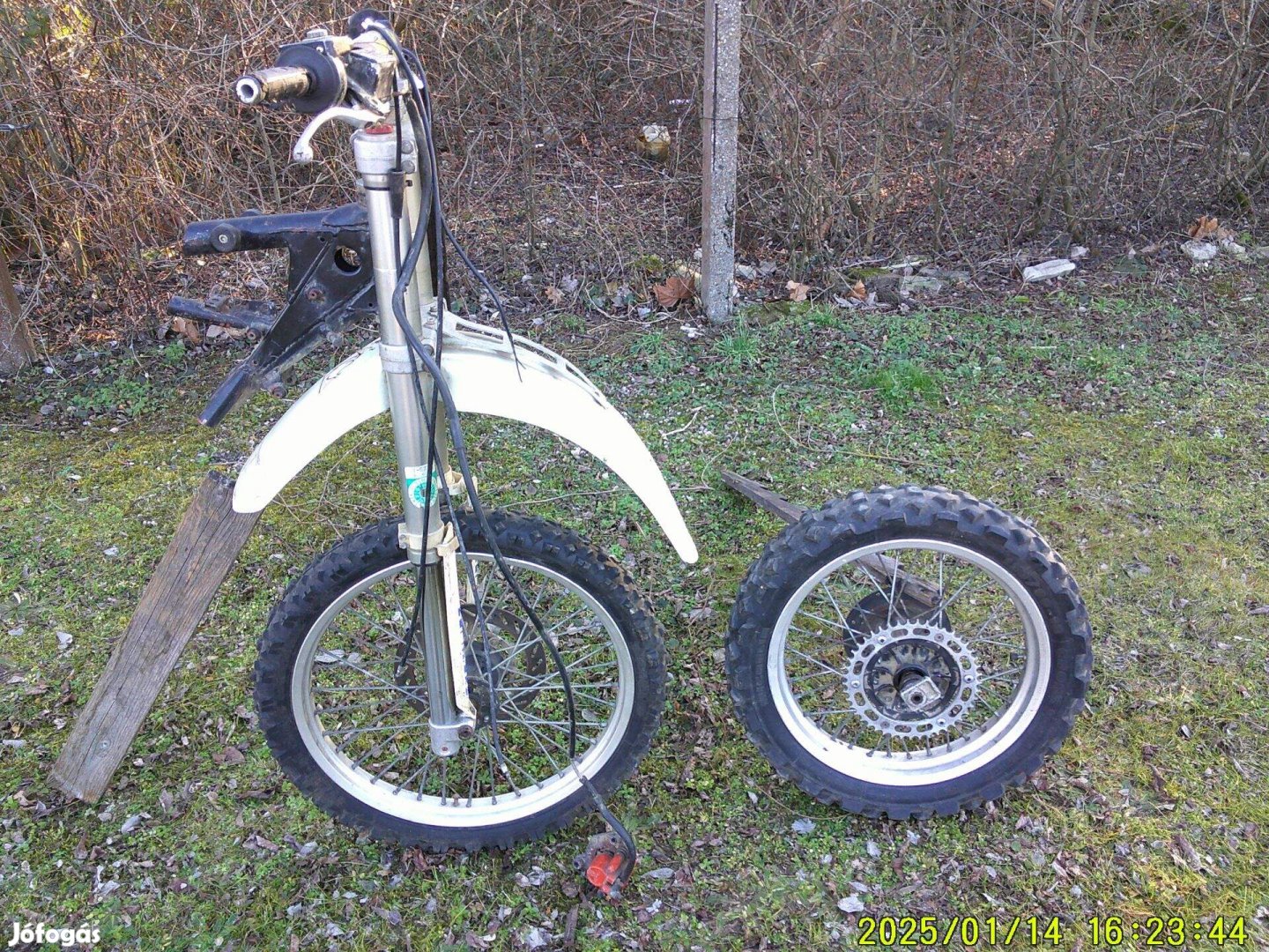 KTM GS 500 vízhűtéses oldtimer mkp.-ról :komplett elsőfutómű