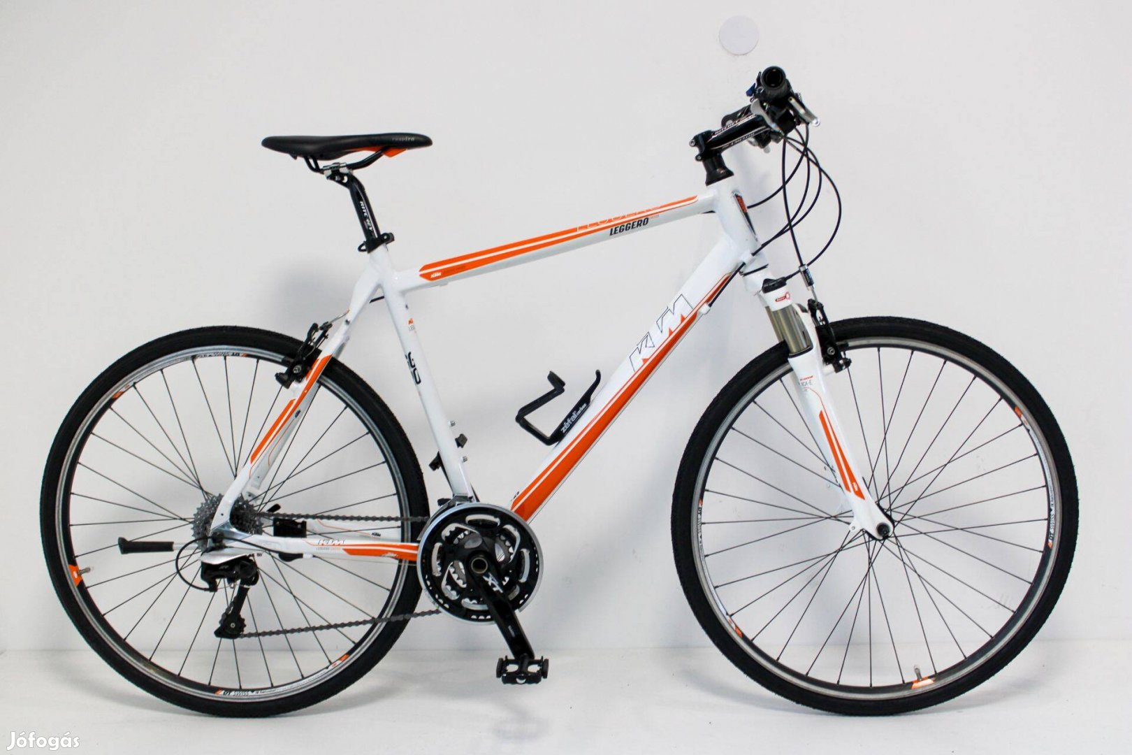 KTM Leggero Cross 28"-os Trekking kerékpár, 56cm/L