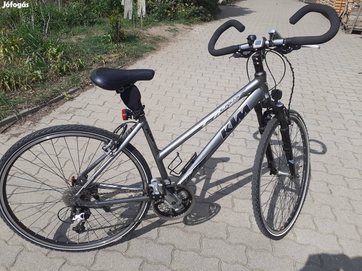 KTM Life Cross trekking újszerű