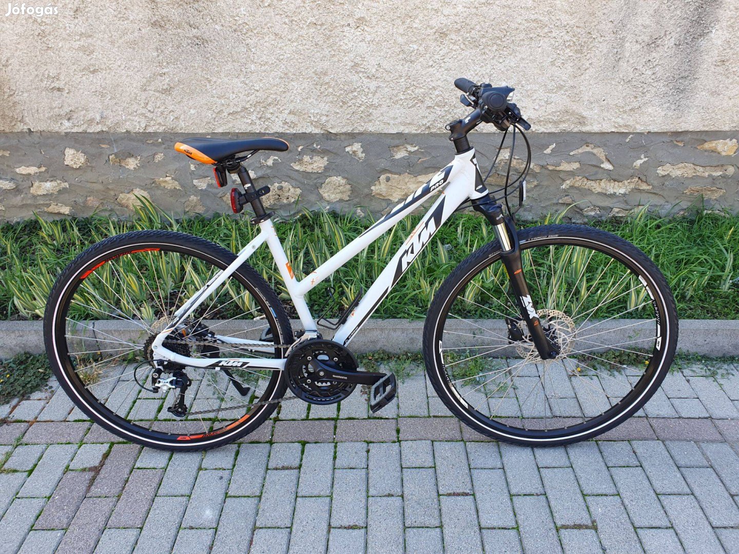 KTM Life Pro 28" női cross trekking kerékpár