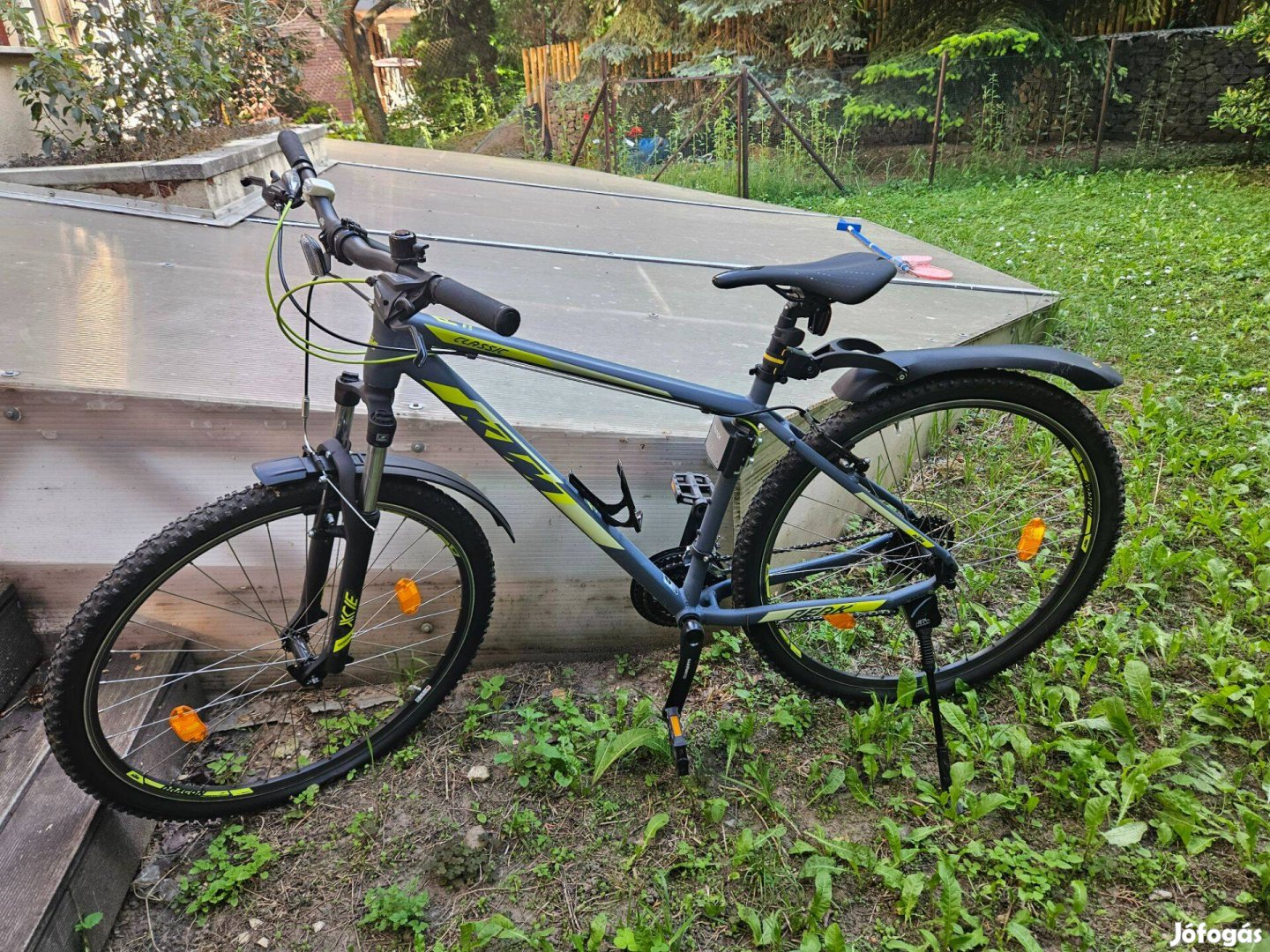 KTM Peak 29" férfi mountainbike 21" váz, szürke színben