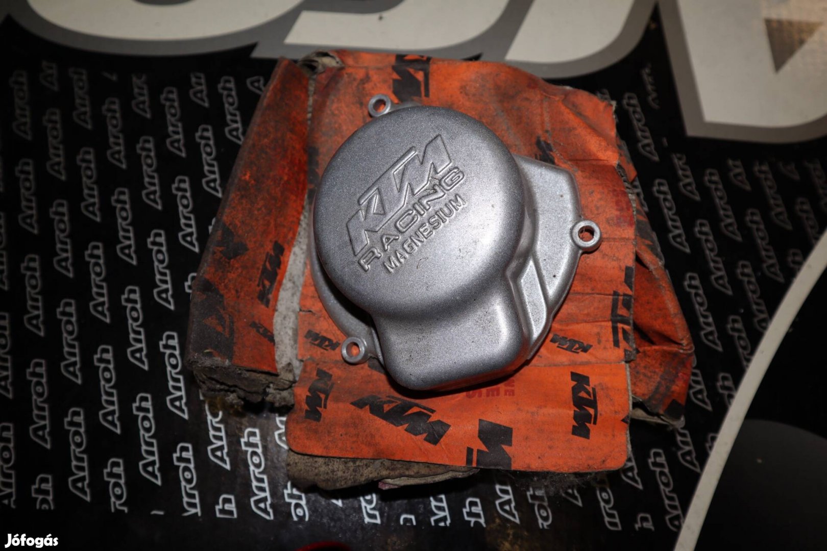 KTM SX 85 Gyújtás oldali dekni új