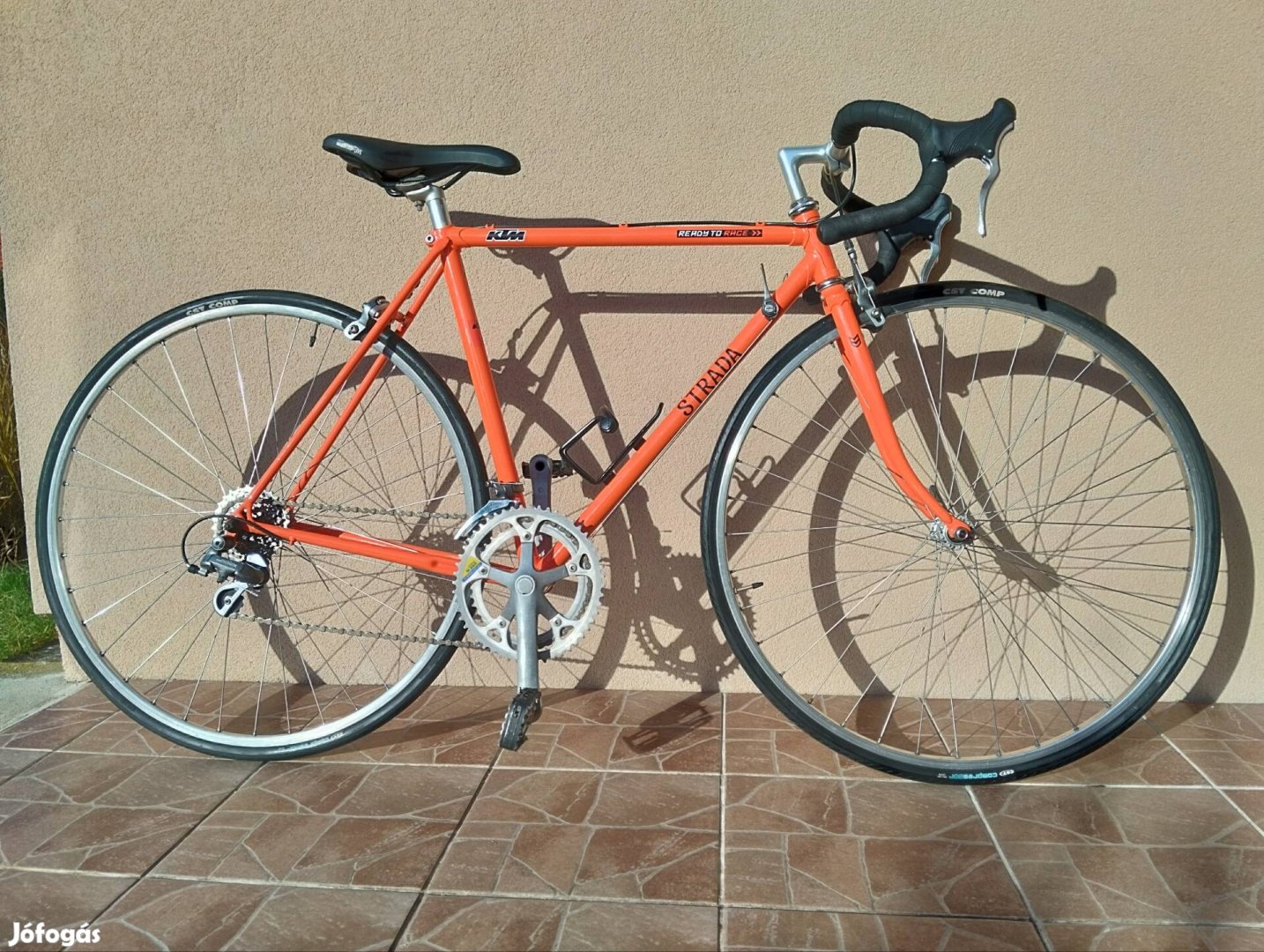 KTM Strada 1000