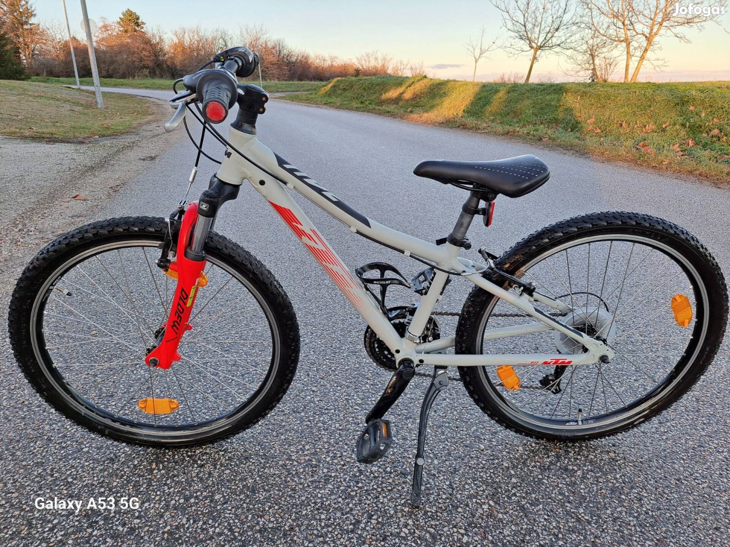 KTM V Cross 24 gyermek kerékpár, 24"-os