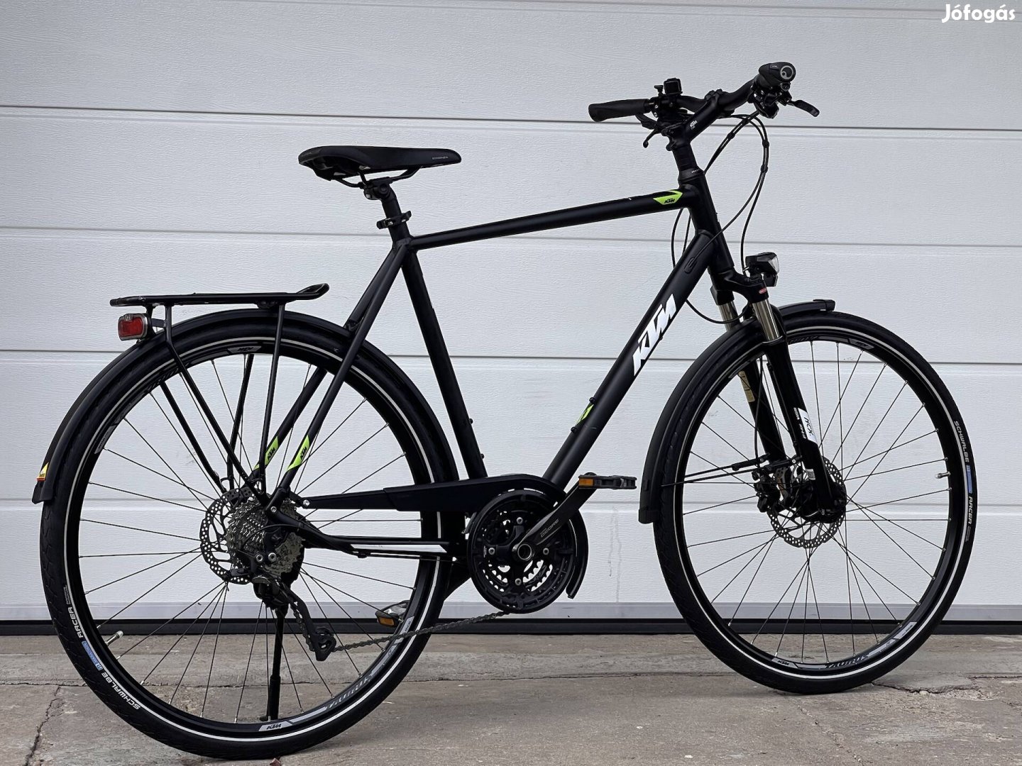 KTM Veneto 28 XL Trekking Kerékpár Agydinamó Nem Cube Scott Merida