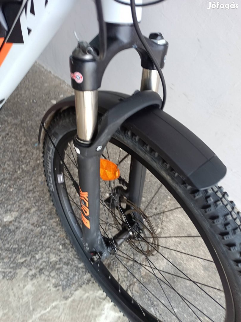 KTM női mounti trekking ebike