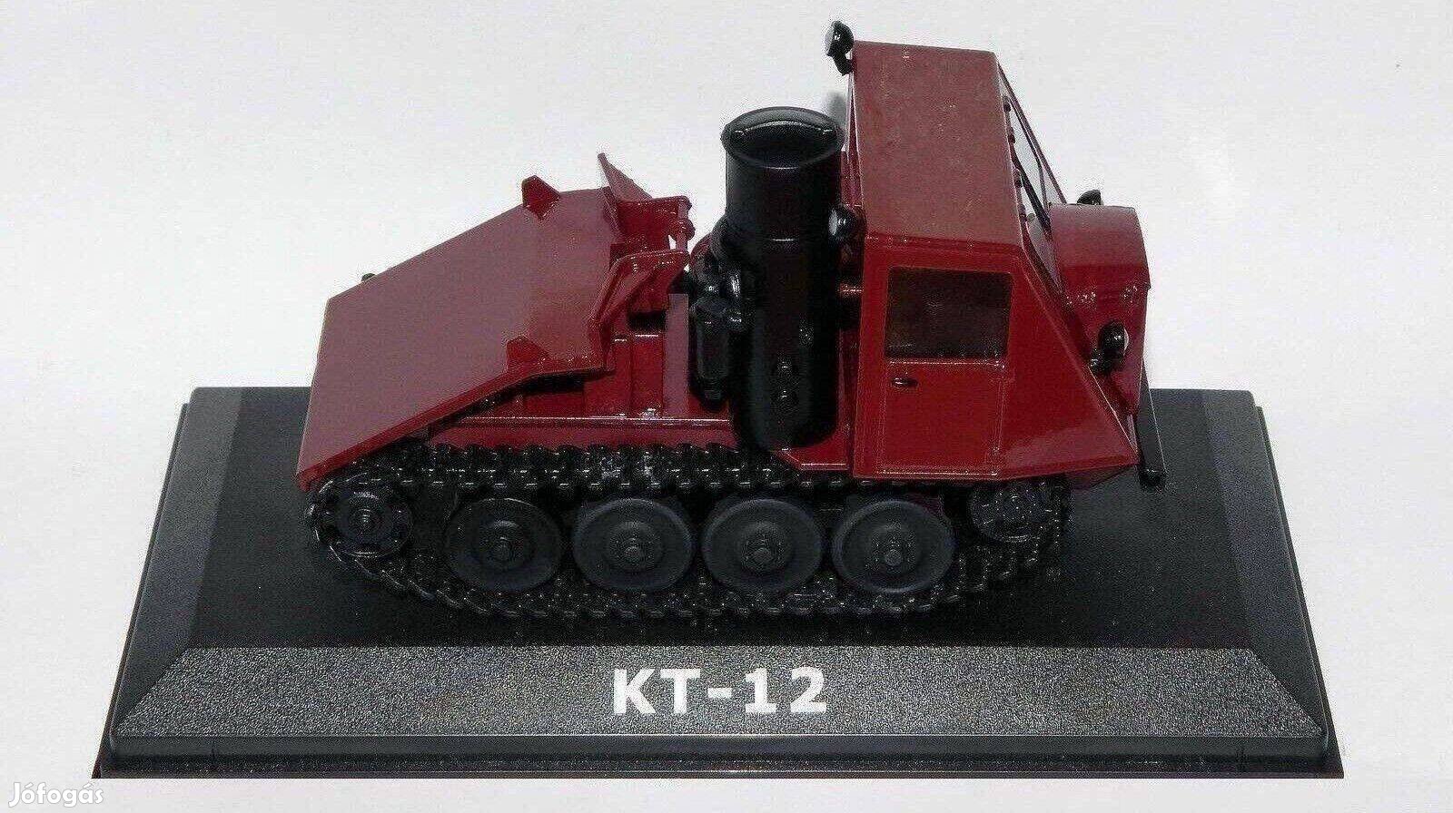 KT-12 traktor kisauto modell 1/43 Eladó