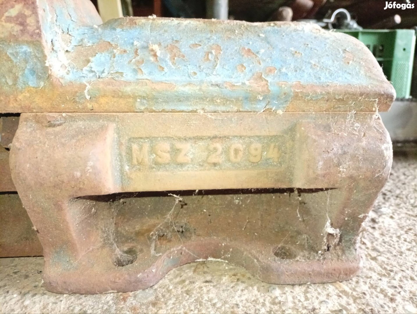 KV 140 satu fellelt állapotban