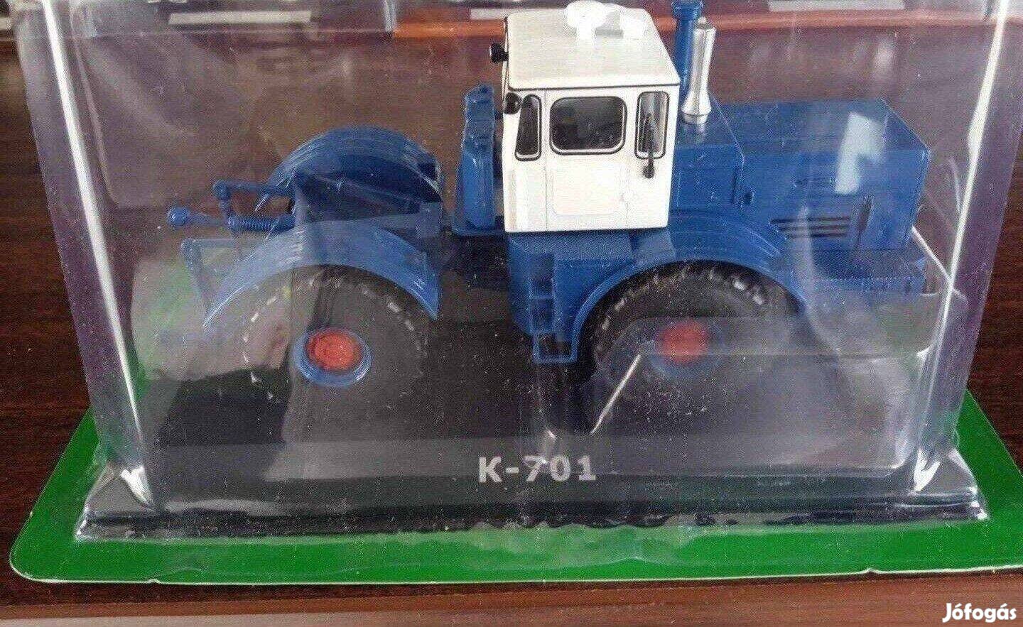 K 701 traktor kisauto modell 1/43 Eladó