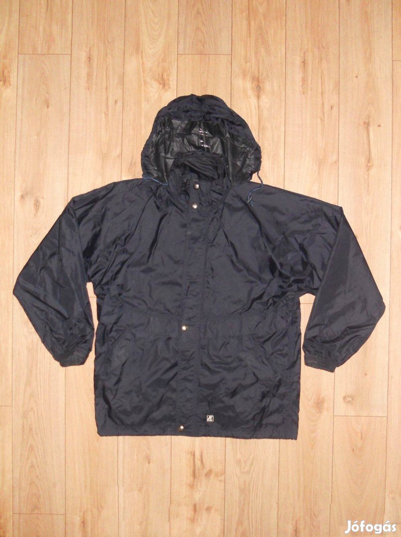 K-Way rejtett kapucnis dzseki M-es