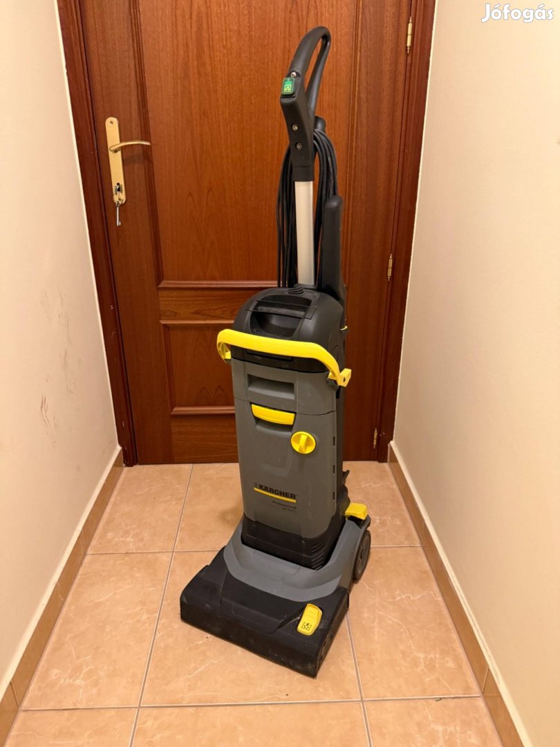 Krcher Professional BR 304 C padlótisztító gép