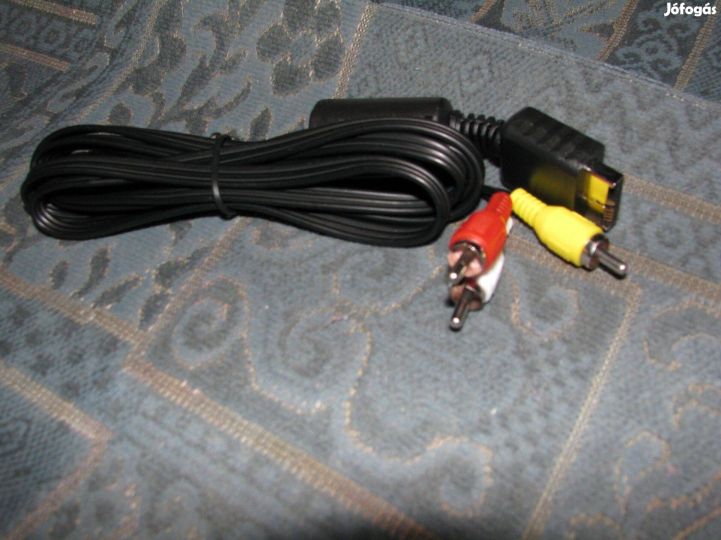 Kábel Playstationhoz RCA véggel-HDMI-compatibilis