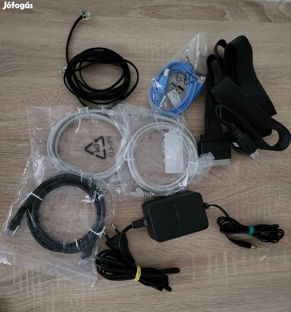 Kábelek(usb,internet,telefon),hálózati adapter eladó!