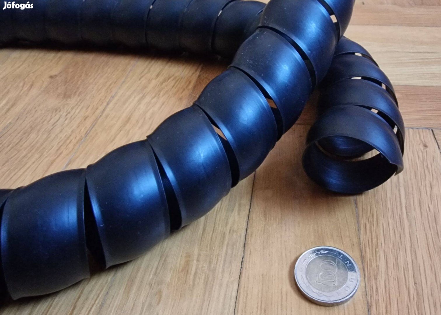 Kábelkötegelő spirál 32mm 1 méter fekete