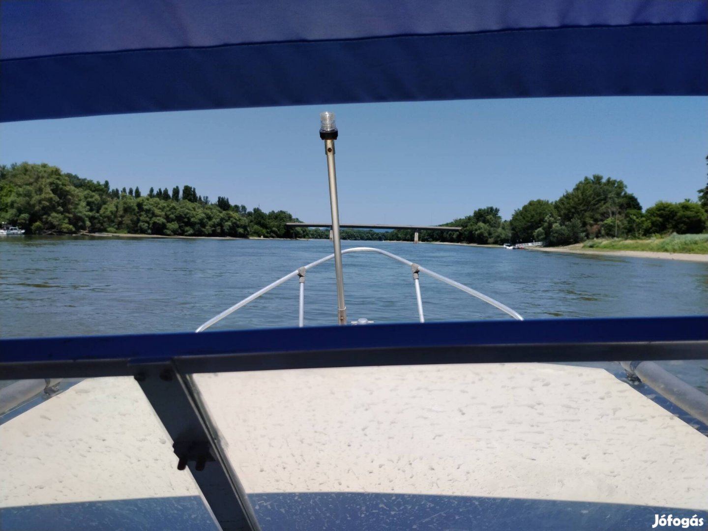 Kabinos túra horgász csónak eladó. 