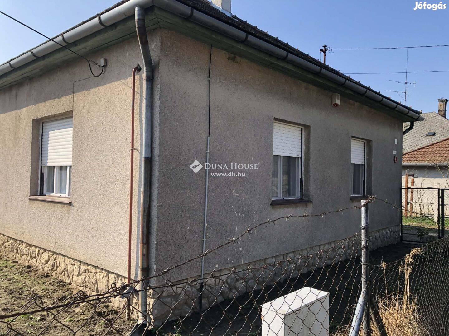 Kadarkúti családi ház eladó