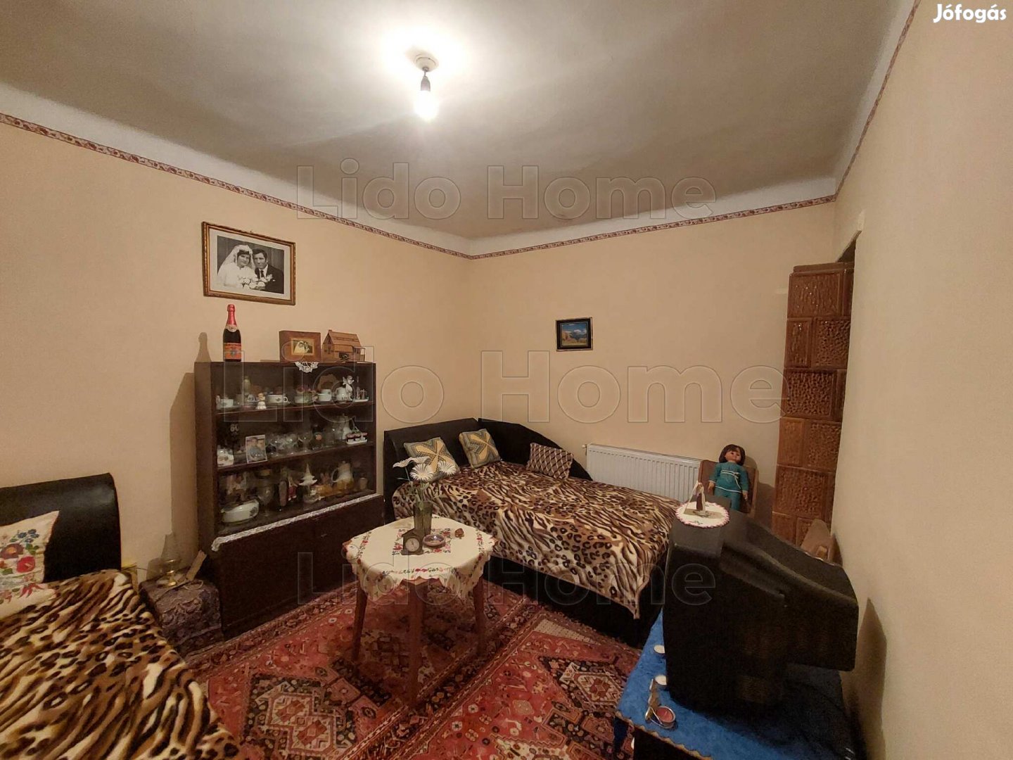 Kadarkúti nappali 2 szobás családi ház eladó