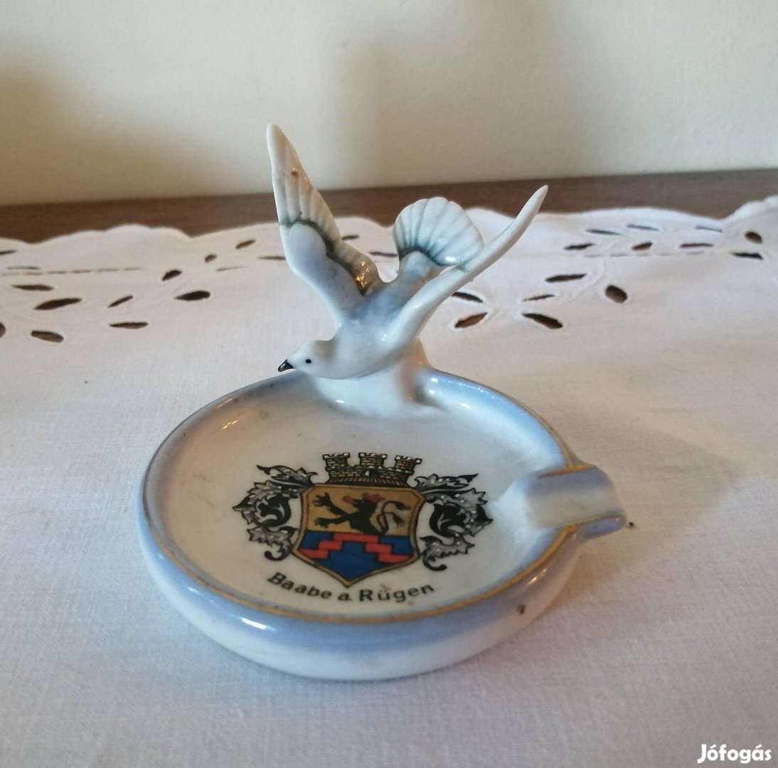 Kahla német porcelán hamutartó