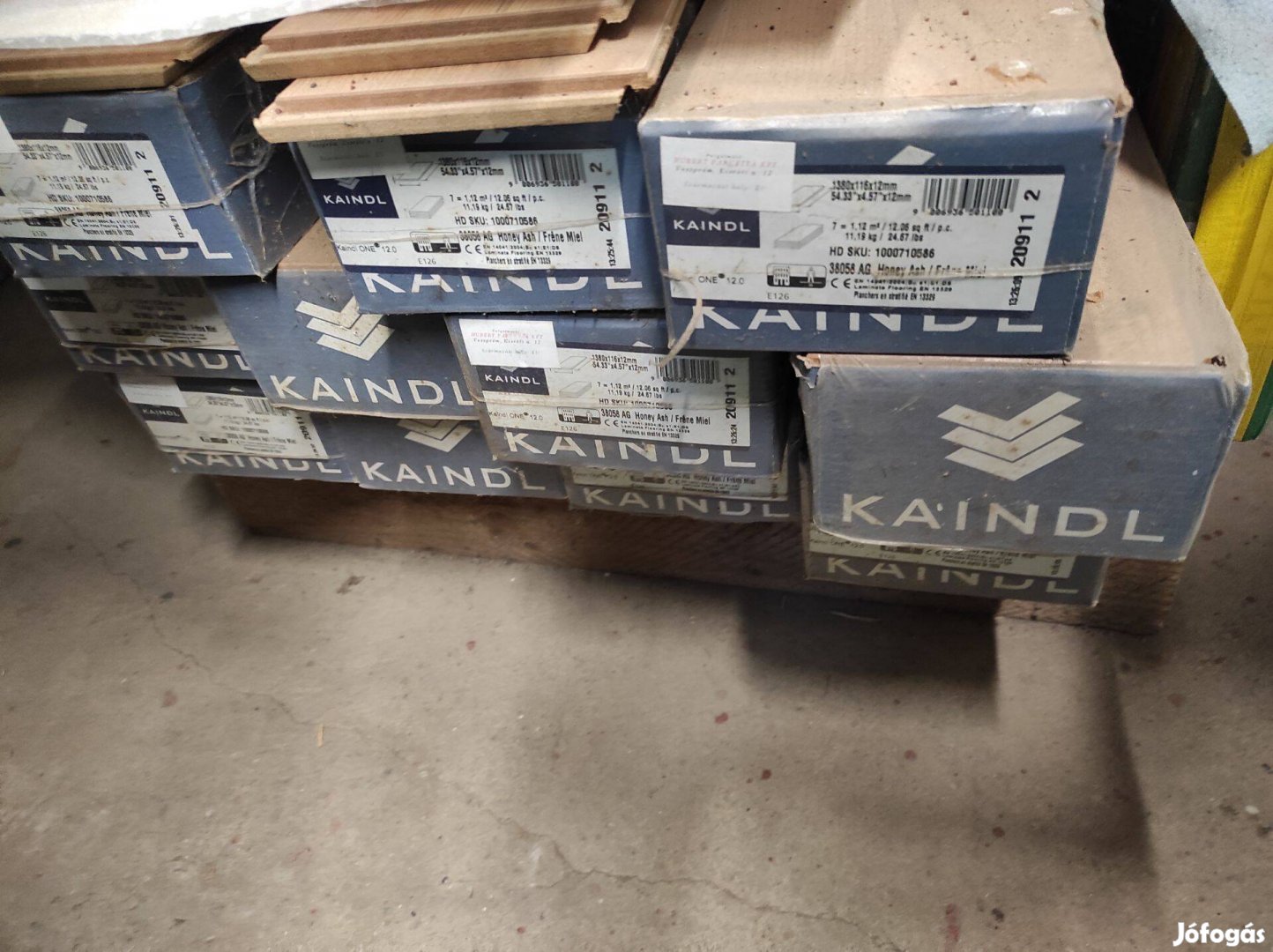 Kaindl laminált padló 12mm 12nm